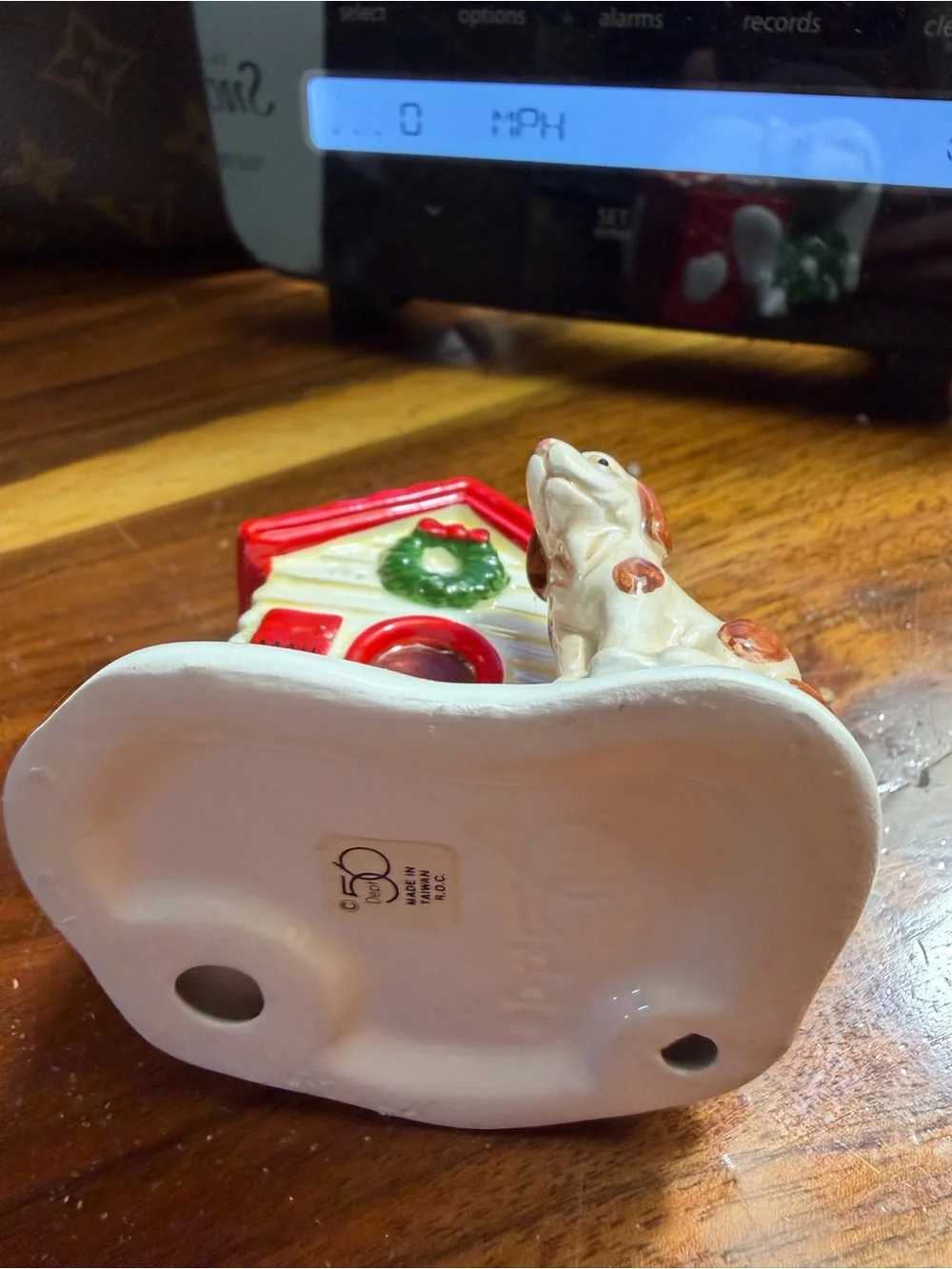 Department 56 Red Roof Holiday Dog House Figurine
